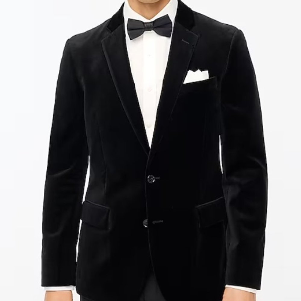 **BRAND NEW** Slim-fit Thompson suit jacket in velvet Item BL220 sz 36R